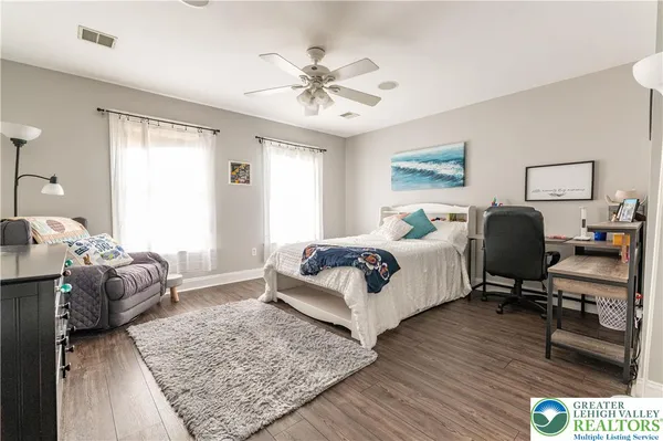 $879,900 | 4260 Farmersville Court, Easton, PA 18045