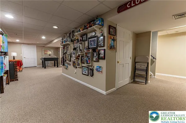 $879,900 | 4260 Farmersville Court, Easton, PA 18045