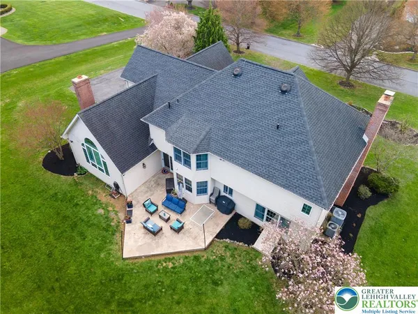 $879,900 | 4260 Farmersville Court, Easton, PA 18045