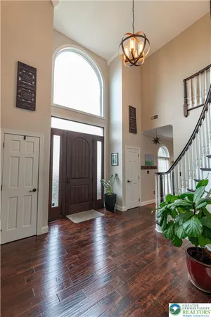 $879,900 | 4260 Farmersville Court, Easton, PA 18045