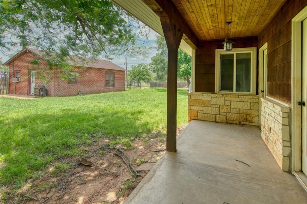 931 Doole Street Mason, TX 76856 - Photo 13 of 35