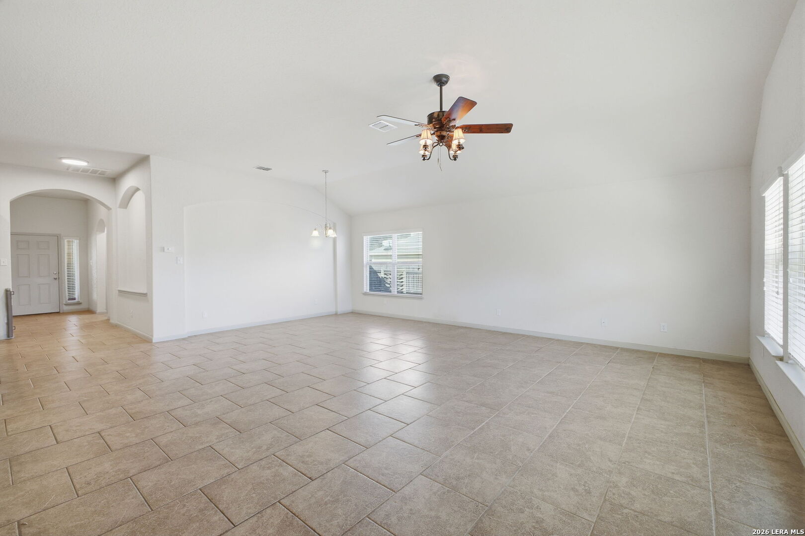 107 Ruger Path New Braunfels, TX 78130 - Photo 9 of 18