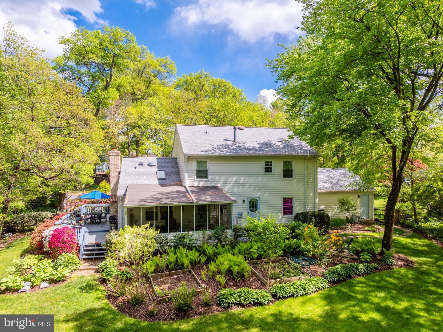10812 Hunt Club Road Reston, VA 20190 - Photo 64 of 74 Gallery Image 64