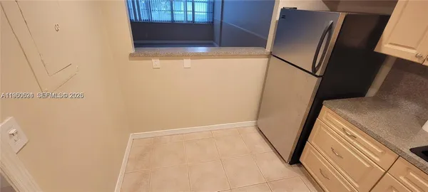 view of small space with wooden floor
