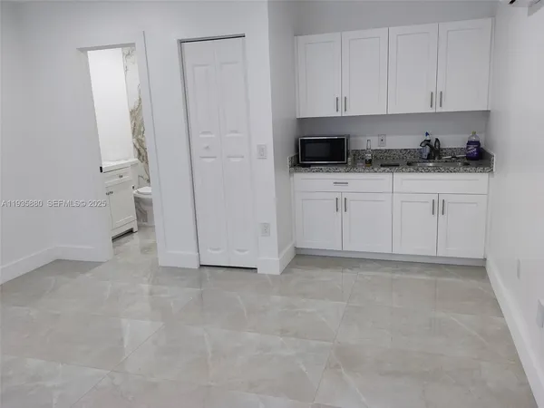 $1,200 | New South Miami Heights, Miami, FL 33177