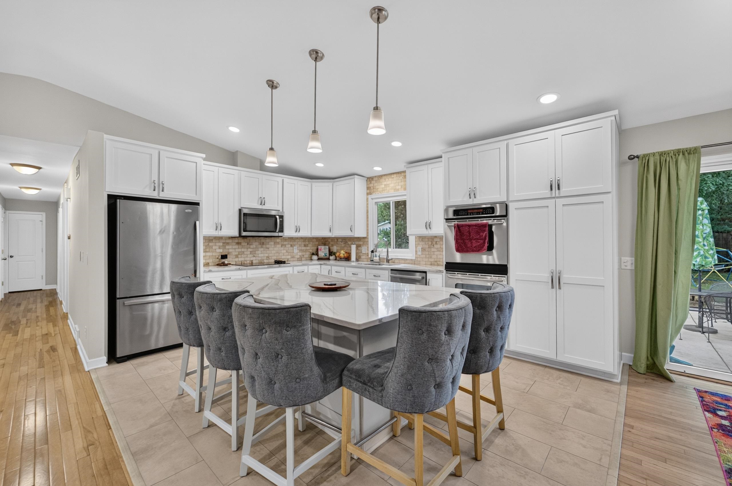 1133 Frisch Road Madison, WI 53711 - Photo 14 of 39