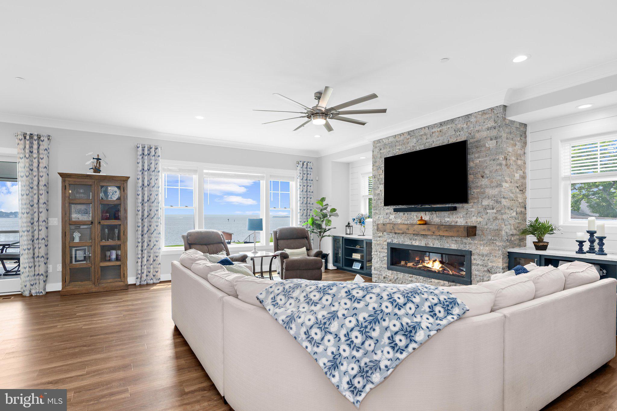 7429 Bay Front Road Sparrows Point, MD 21219 - Photo 15 of 86 Gallery Image 15