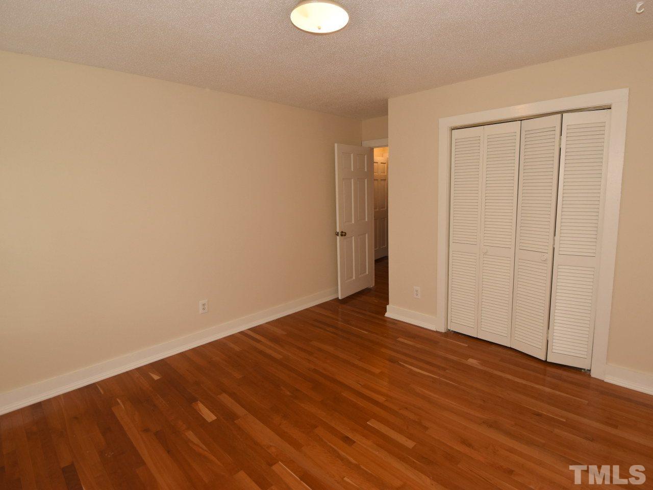 6704 Sunhaven Place Raleigh, NC 27615 - Photo 14 of 21 Gallery Image 14