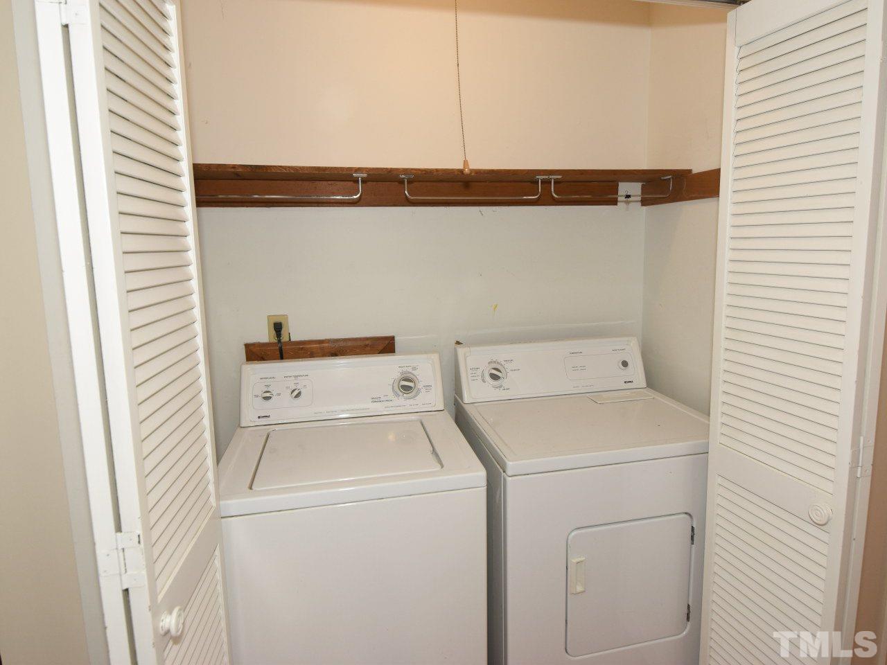 6704 Sunhaven Place Raleigh, NC 27615 - Photo 17 of 21 Gallery Image 17