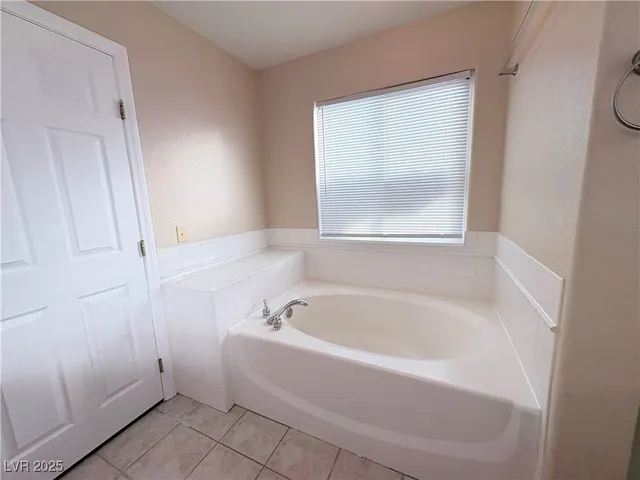 $2,500 | 6544 Timberview Court, Las Vegas, NV 89118