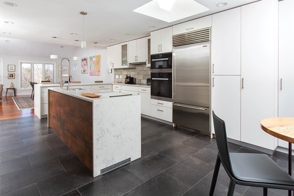 109 Algonquin Road, Unit 109 Newton, MA 02467 - Photo 8 of 19 Gallery Image 8