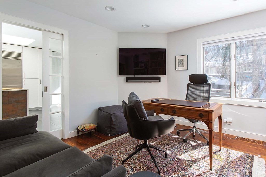 109 Algonquin Road, Unit 109 Newton, MA 02467 - Photo 9 of 19 Gallery Image 9
