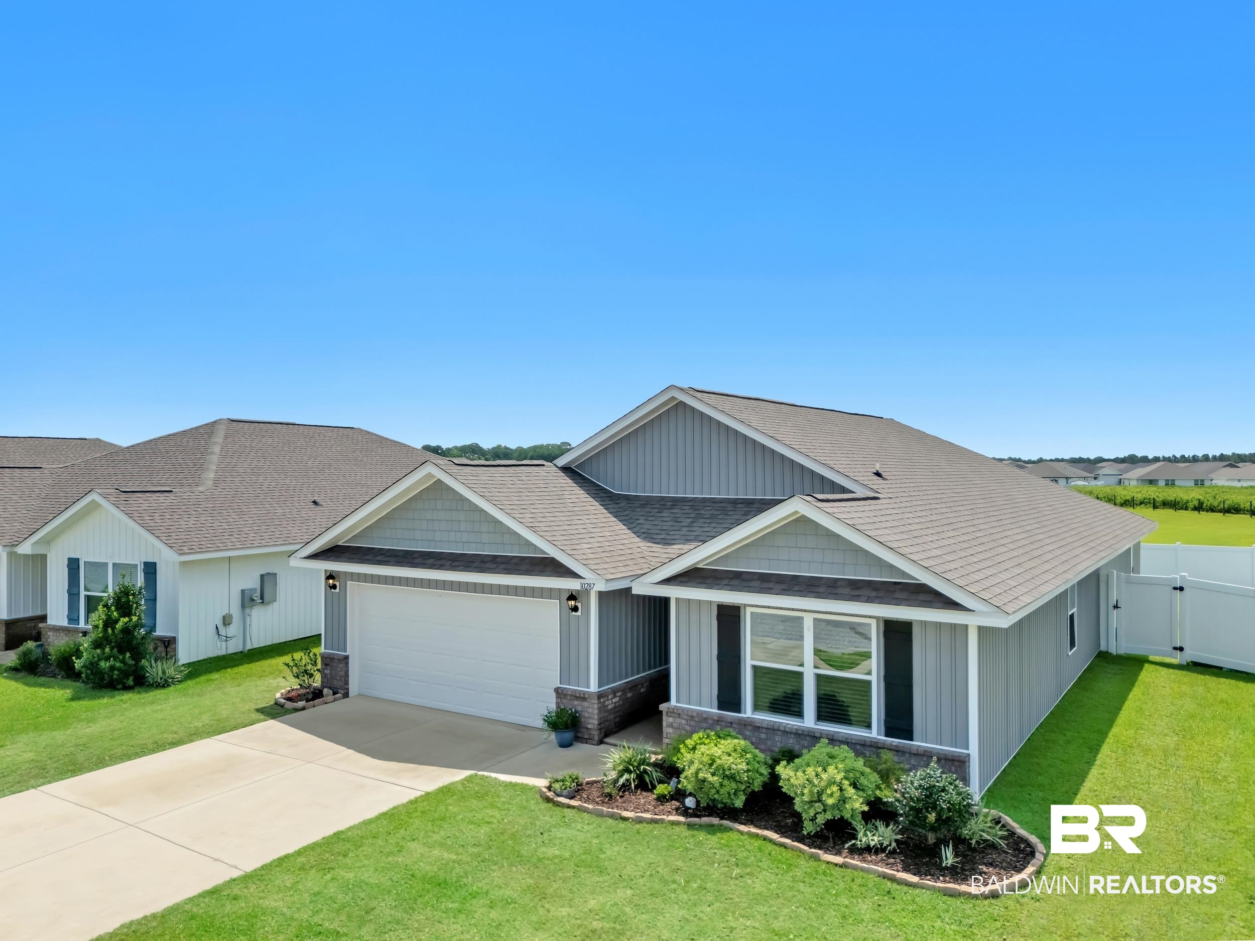 10287 Ruffian Route Daphne, AL 36526 - Photo 2 of 41