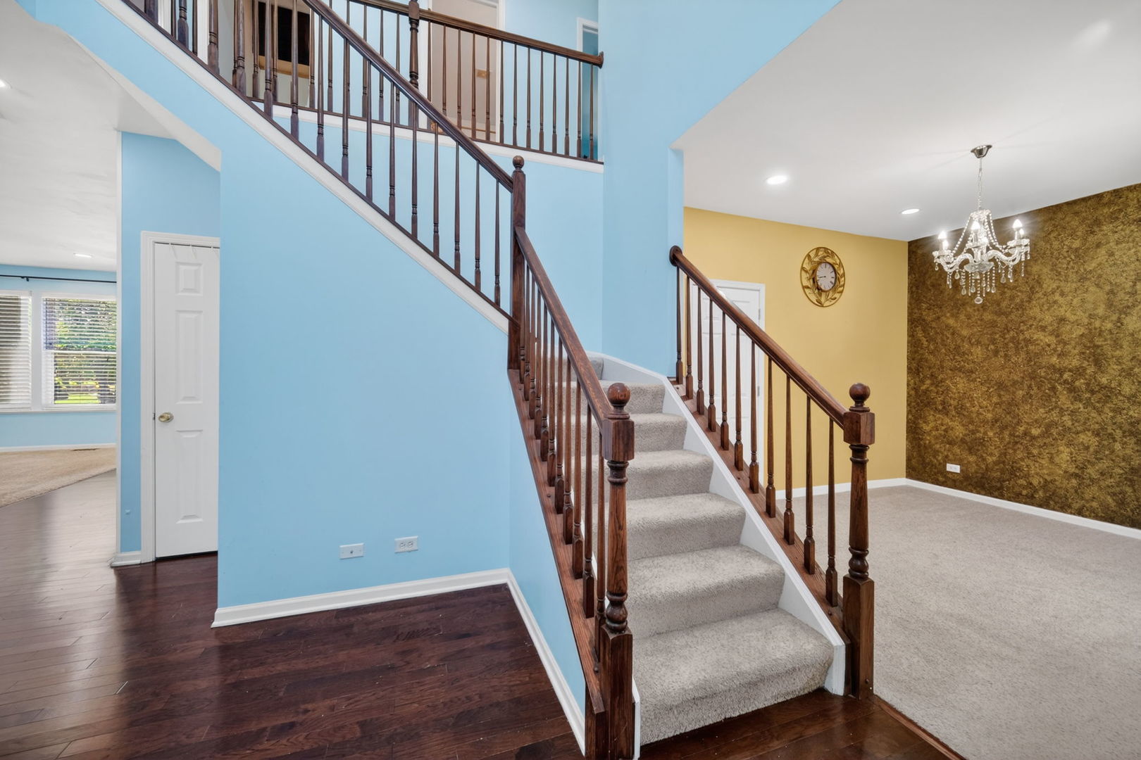 2743 Rourke Drive Aurora, IL 60503 - Photo 3 of 40