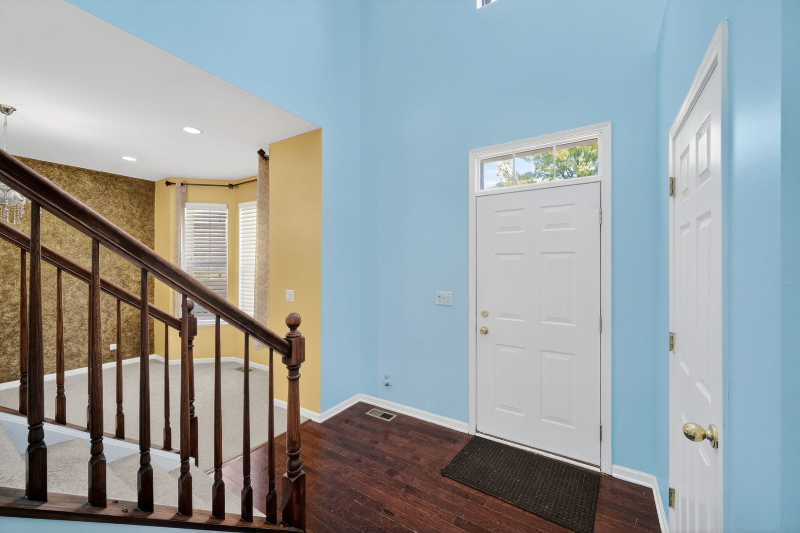 2743 Rourke Drive Aurora, IL 60503 - Photo 4 of 40