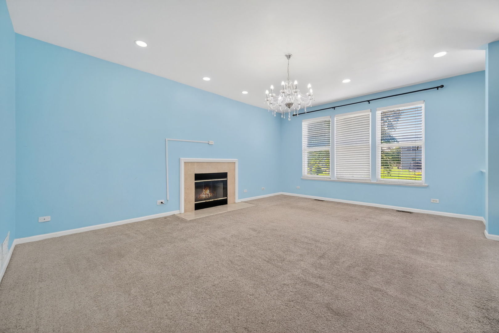 2743 Rourke Drive Aurora, IL 60503 - Photo 6 of 40
