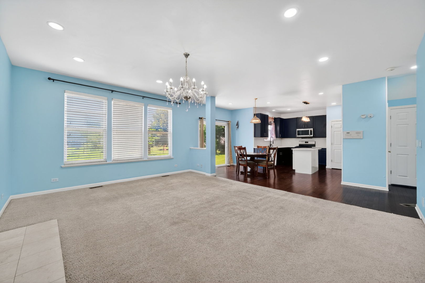 2743 Rourke Drive Aurora, IL 60503 - Photo 8 of 40