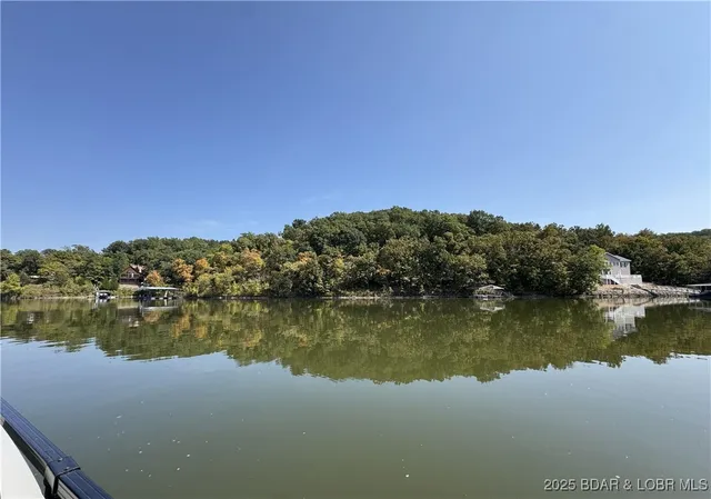 $199,900 | Lake Forest Estates Road, Stover, MO 65078