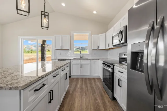 $489,000 | 2292 Golf Lane, Council, ID 83612