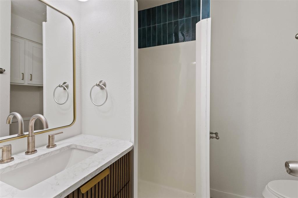 908 Isbell Road, Unit D Fort Worth, TX 76114 - Photo 13 of 16