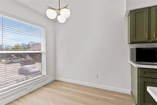 $1,550 | 908 Isbell Road, Unit D, Fort Worth, TX 76114