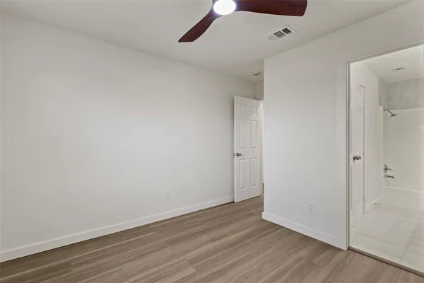 $1,550 | 908 Isbell Road, Unit D, Fort Worth, TX 76114