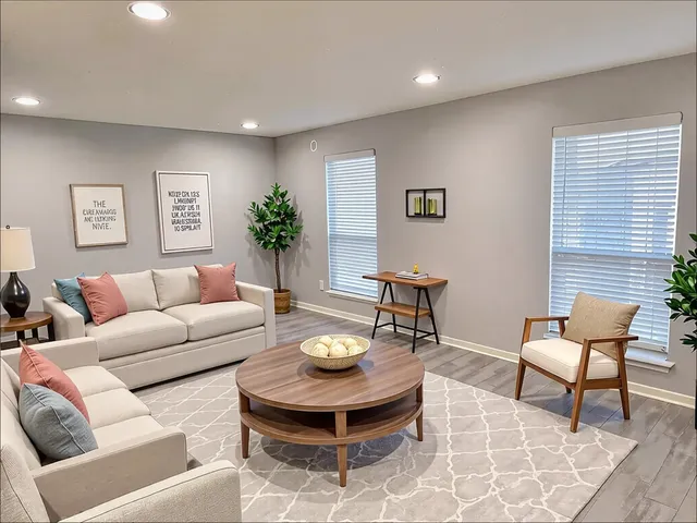 $1,600 | 14333 Memorial Drive, Unit 16, Houston, TX 77079