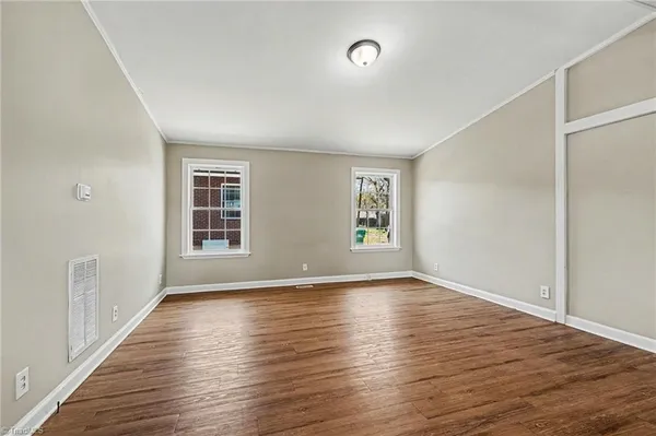 $1,050 | 511 Saunders Place, Unit B, High Point, NC 27260