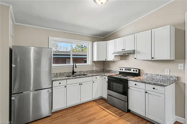 $1,050 | 511 Saunders Place, Unit B, High Point, NC 27260