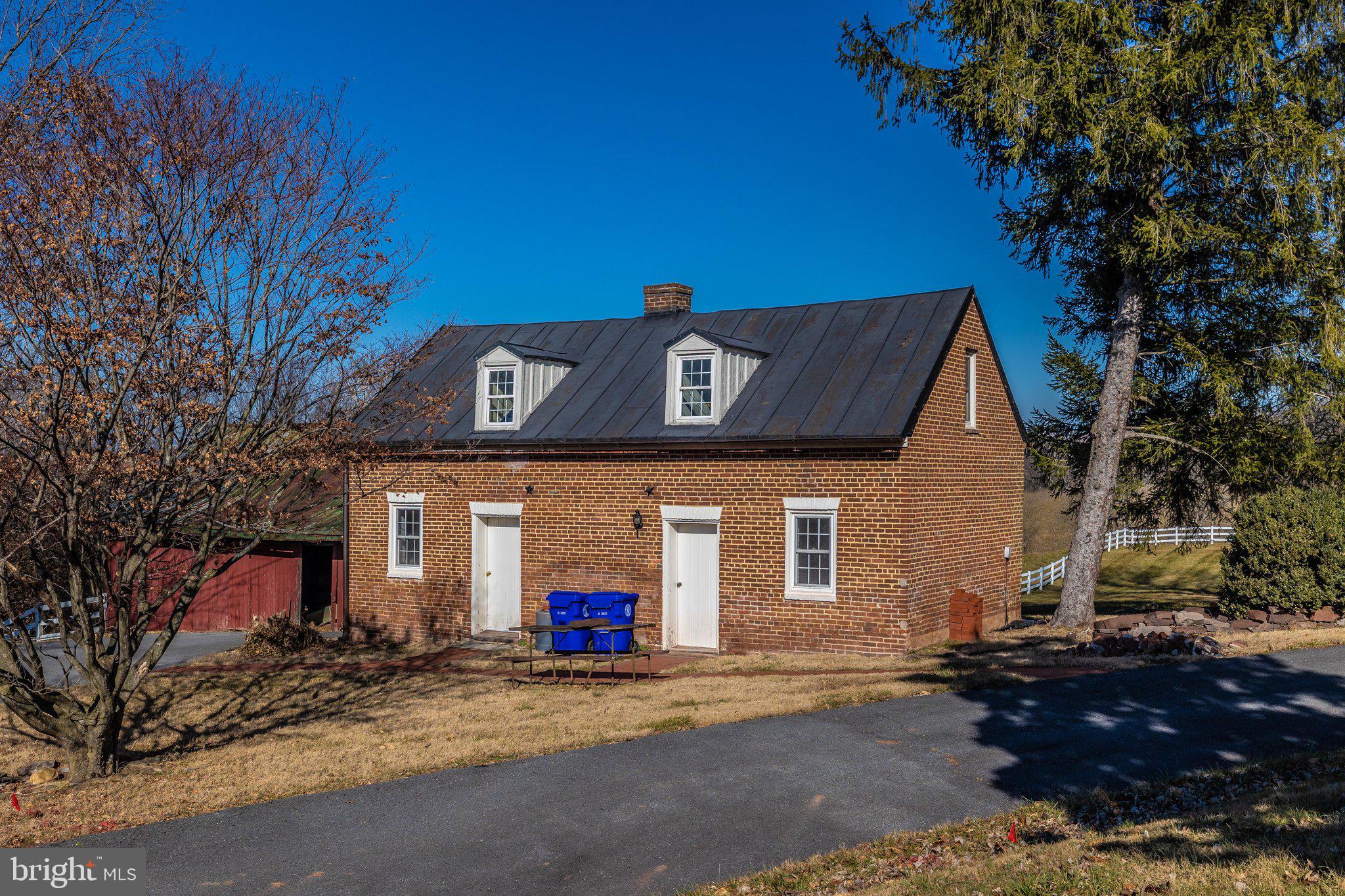 24009 Whites Ferry Road Dickerson, MD 20842 - Photo 38 of 72 EK_07023