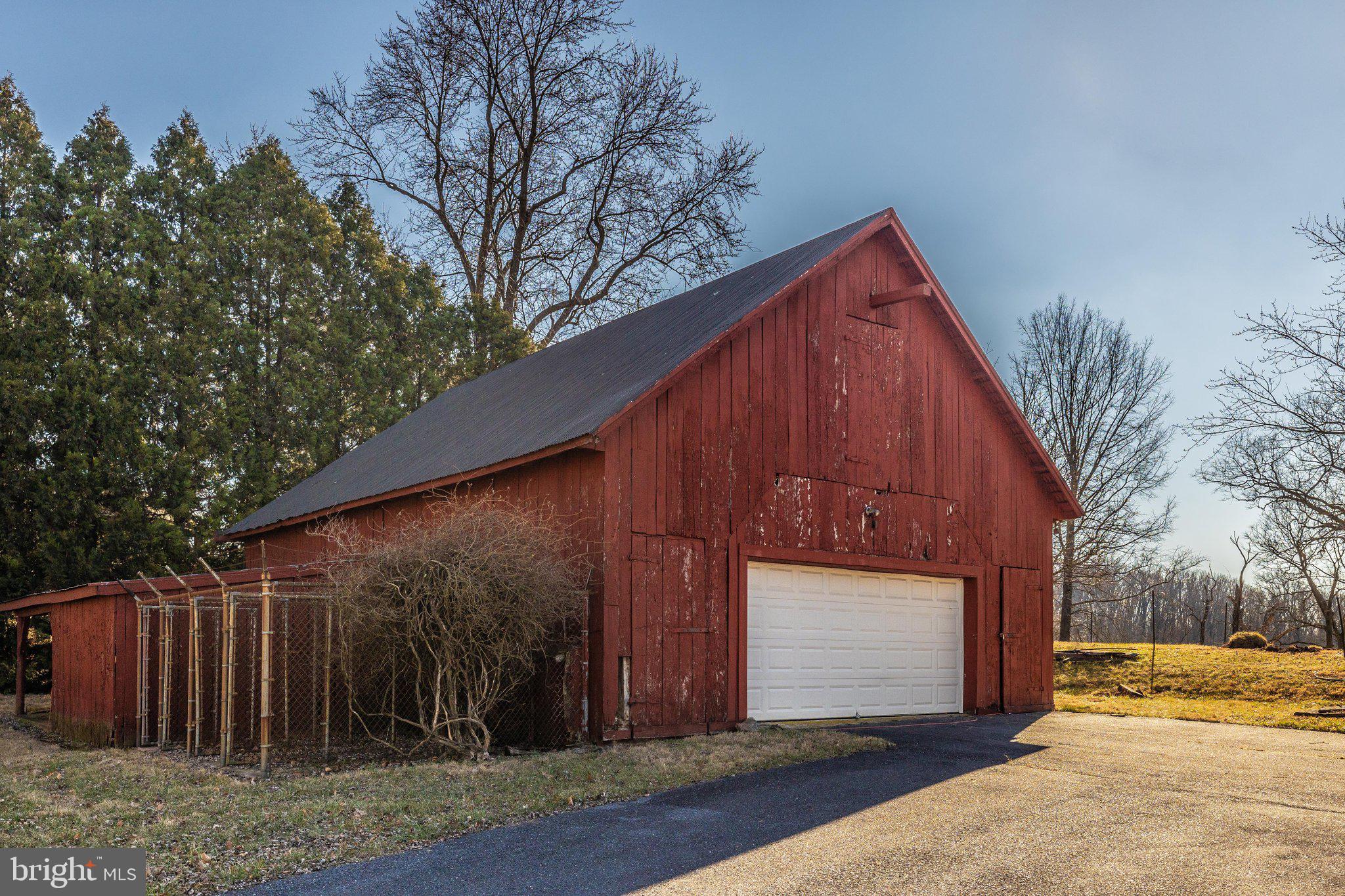 24009 Whites Ferry Road Dickerson, MD 20842 - Photo 55 of 72 EK_07071