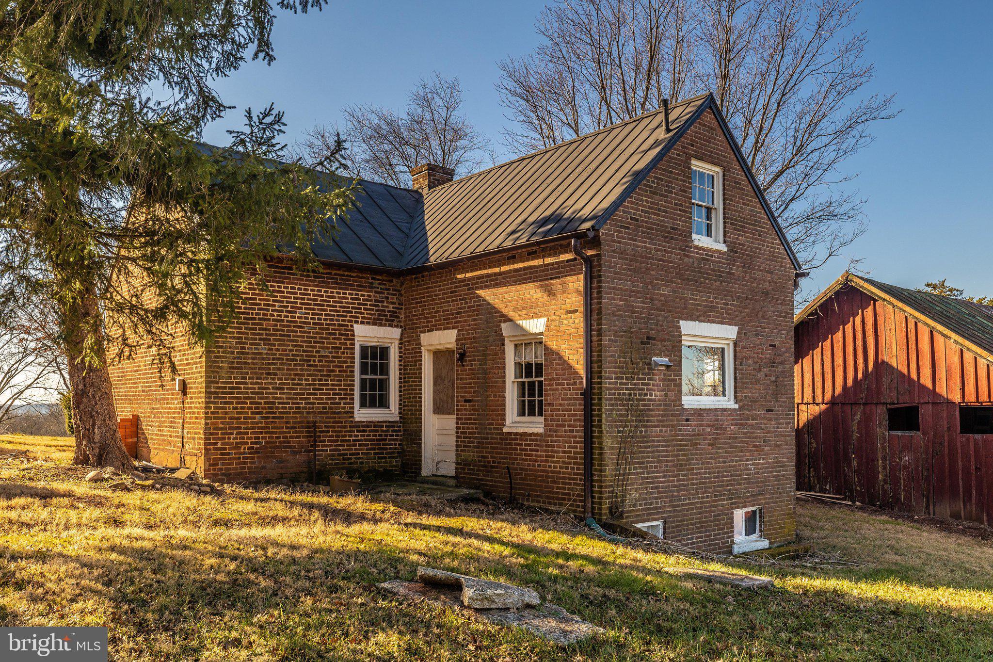 24009 Whites Ferry Road Dickerson, MD 20842 - Photo 66 of 72 EK_07110
