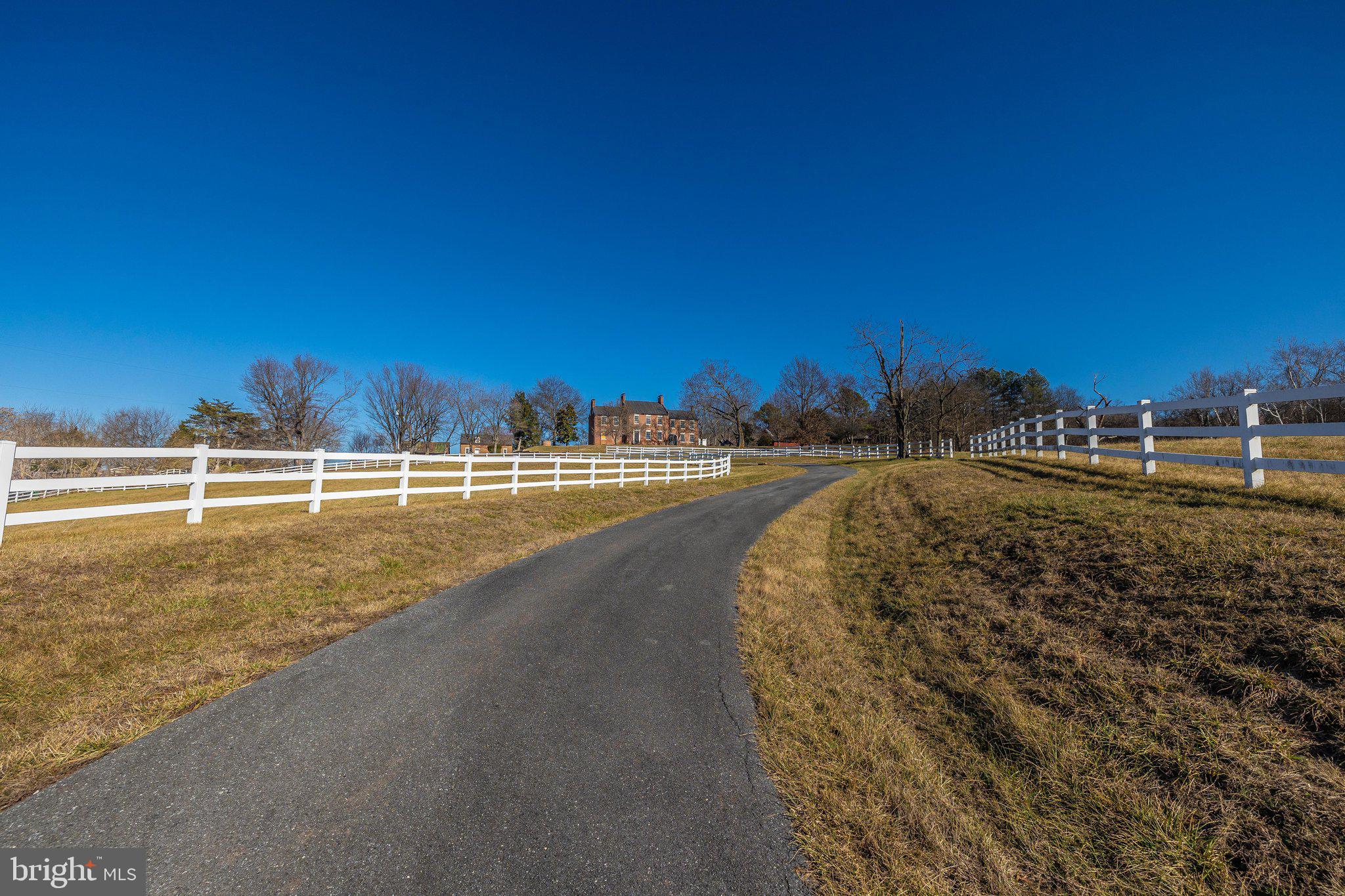 24009 Whites Ferry Road Dickerson, MD 20842 - Photo 71 of 72 EK_07134