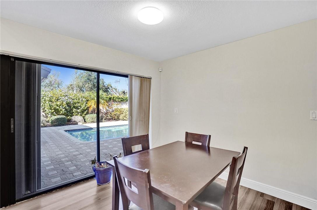 127 Laurel Road Hollywood, FL 33021 - Photo 13 of 35 Photo 13