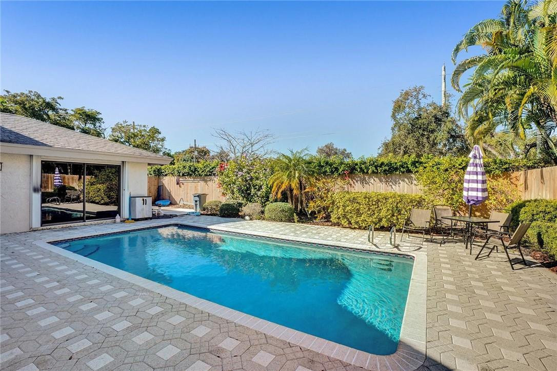 127 Laurel Road Hollywood, FL 33021 - Photo 31 of 35 Photo 31