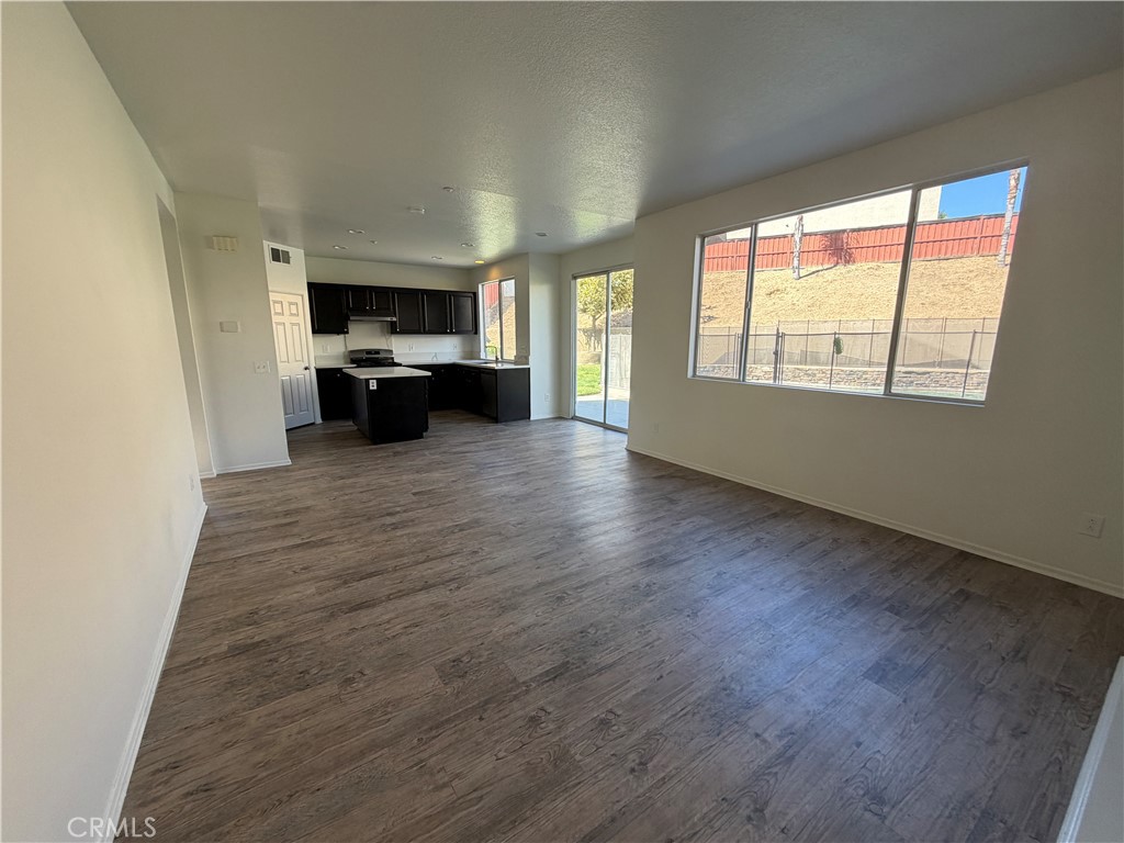 1413 Claymore Court Riverside, CA 92507 - Photo 13 of 59