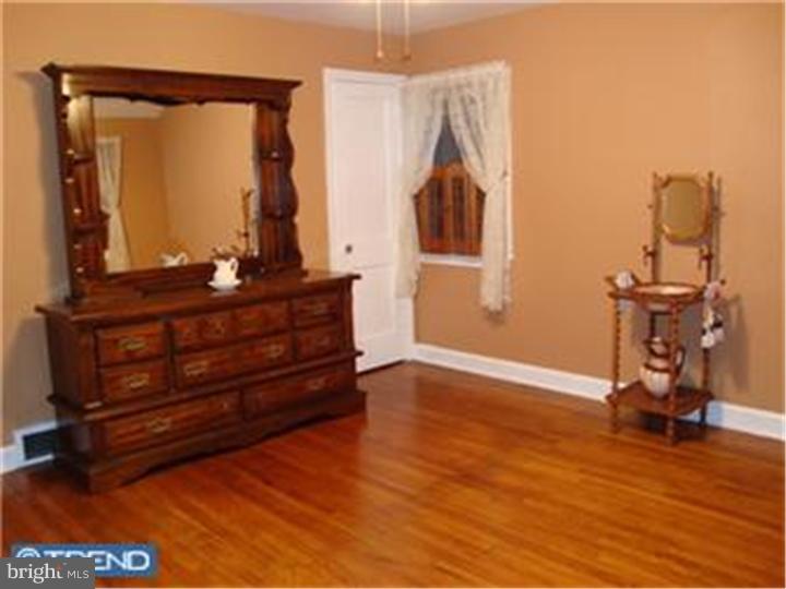 Bedroom - Main