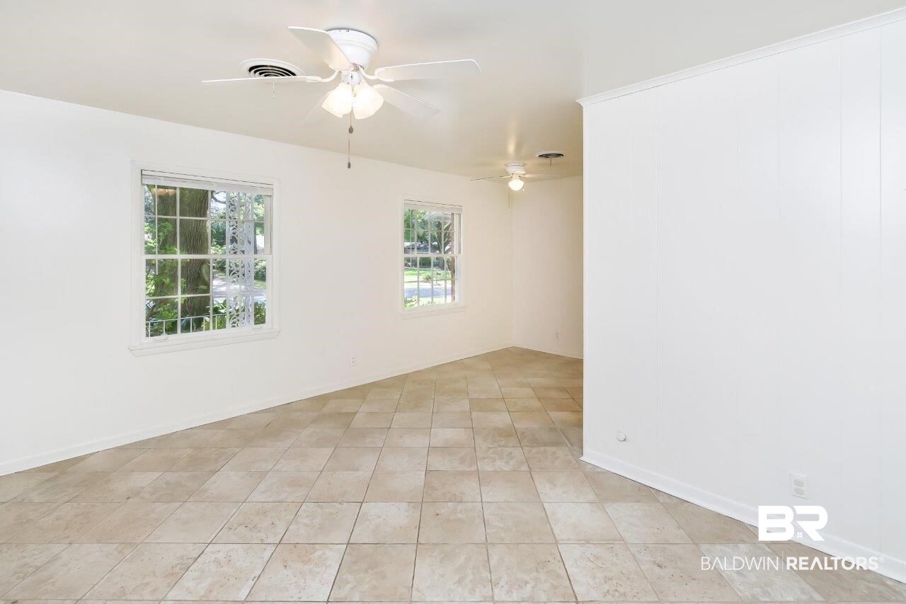 4354 Knob Hill Drive Mobile, AL 36693 - Photo 2 of 26