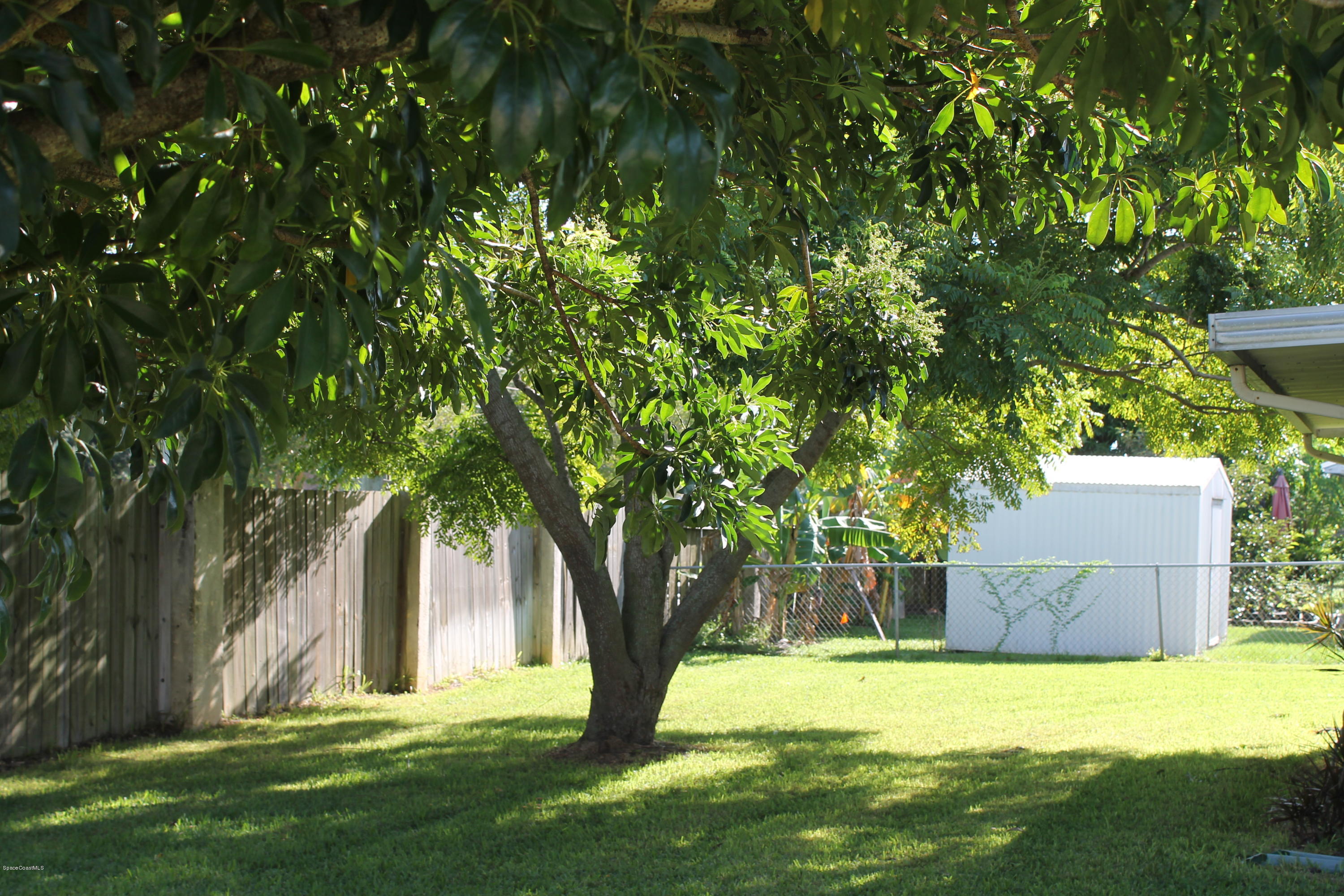 1960 Tallridge Road Melbourne, FL 32935 - Photo 2 of 9 IMG_7383