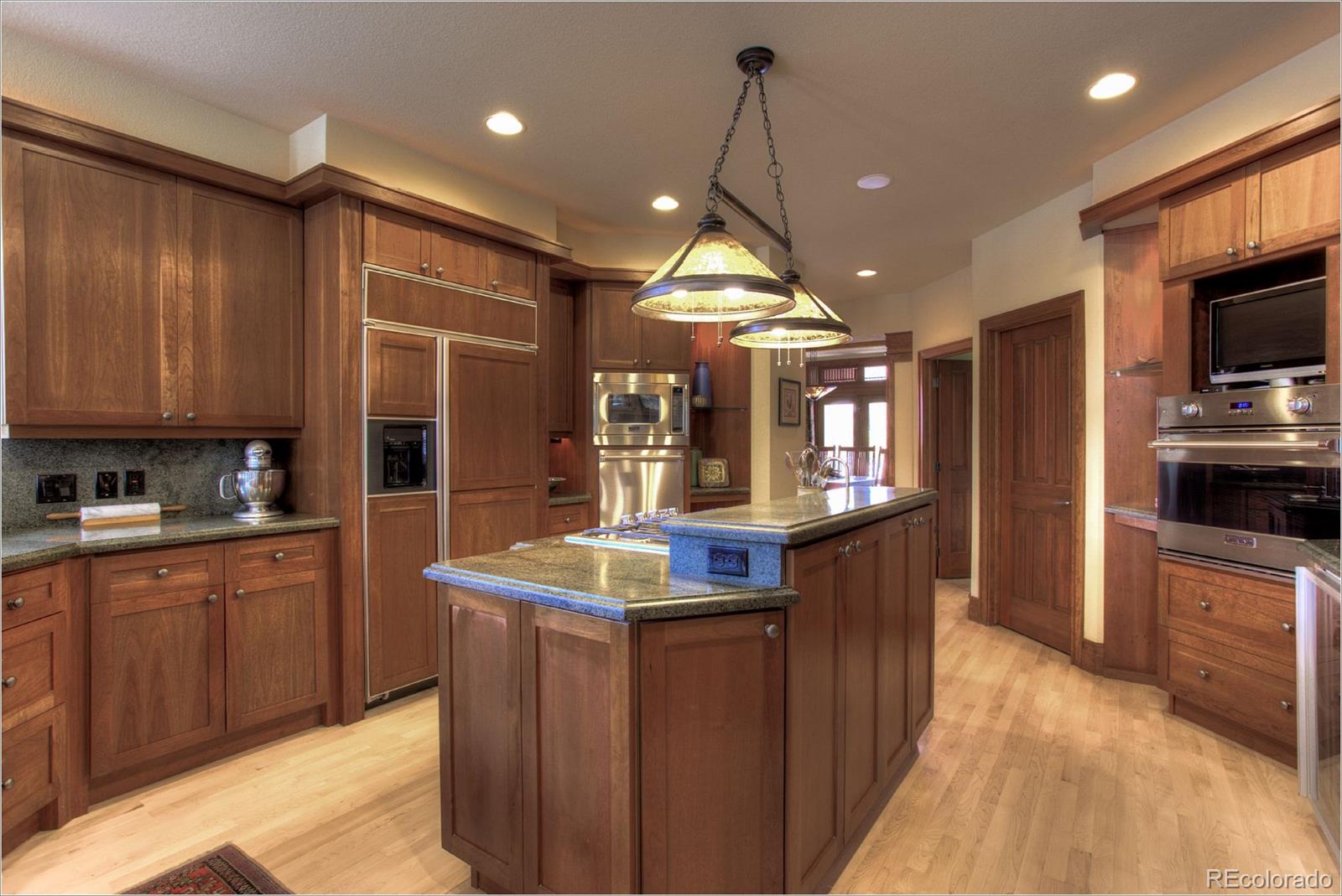 7819 Towhee Road Parker, CO 80134 - Photo 8 of 35 Gallery Image 8