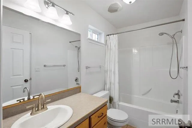 $525,000 | 100 Mountain View Drive, McCammon, ID 83250