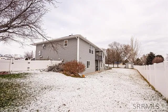 $525,000 | 100 Mountain View Drive, McCammon, ID 83250