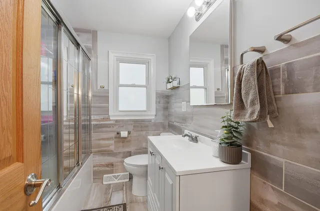 $240,000 | 5155 West Main Street, Monee, IL 60449