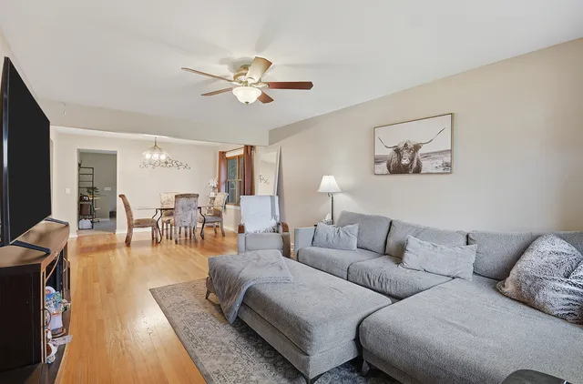 $240,000 | 5155 West Main Street, Monee, IL 60449