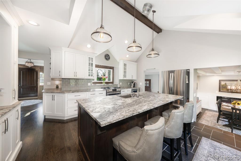 3248 Hickory Lawn Road Rochester Hills, MI 48307 - Photo 5 of 25