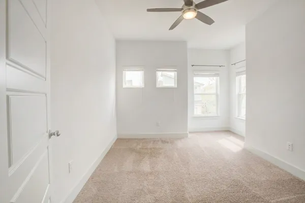 $3,500 | 5915 Swayden Lane, Austin, TX 78745