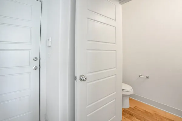 $3,500 | 5915 Swayden Lane, Austin, TX 78745