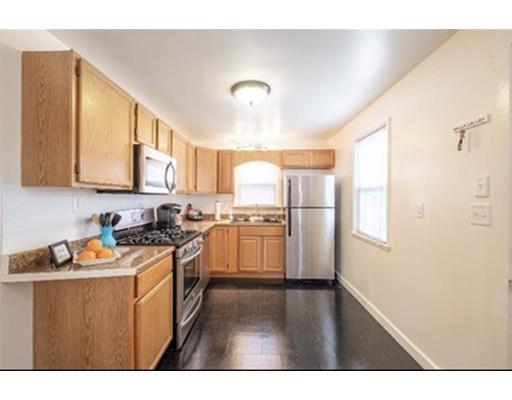 25 Amore Road Springfield, MA 01109 - Photo 3 of 17 Gallery Image 3
