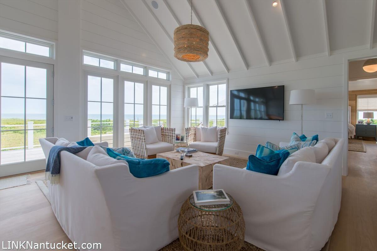 18 Madequecham Valley Road Nantucket, MA 02554 - Photo 6 of 26 Gallery Image 6