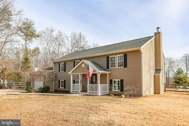 $475,000 | 8515 Foundry Run Drive, Fredericksburg, VA 22408